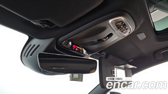 Volvo S90 2019 — photo 28