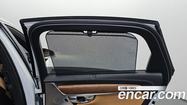 Volvo S90 2019 — photo 33