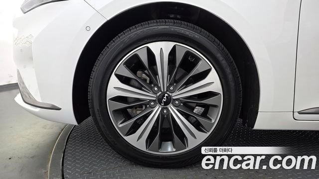 Kia K8 2023 — photo 5