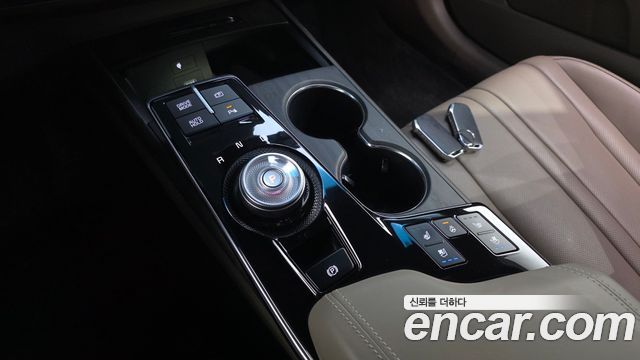 Kia K8 2023 — photo 9