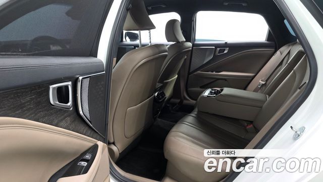 Kia K8 2023 — photo 11