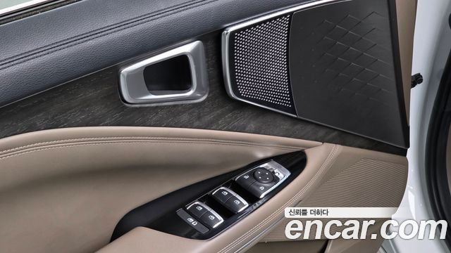 Kia K8 2023 — photo 16