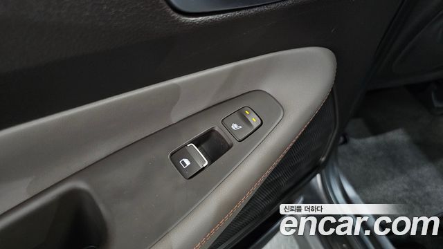 Hyundai Santafe 2019 — photo 25