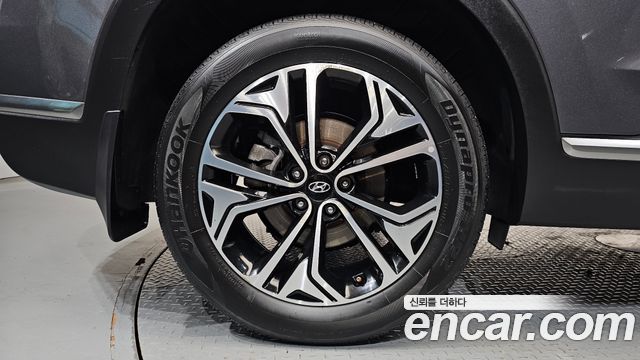 Hyundai Santafe 2019 — photo 7