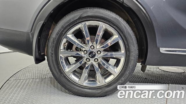 Kia Sorento 2017 — photo 5