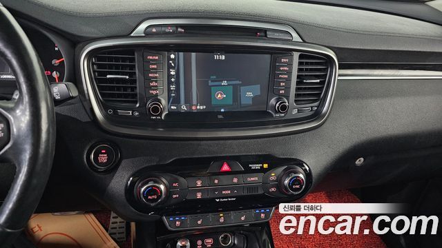 Kia Sorento 2017 — photo 19
