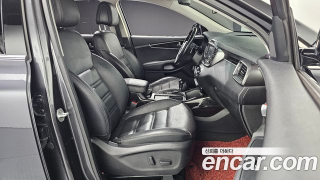 Kia Sorento 2017 — photo 16