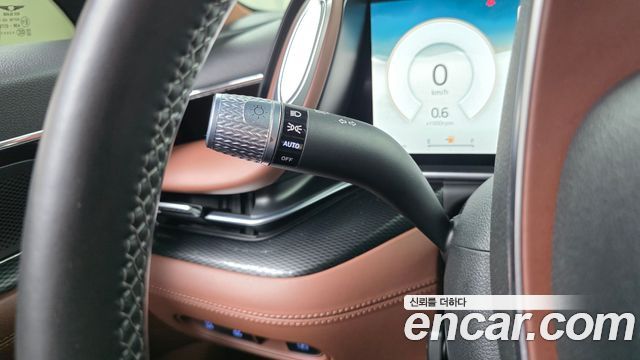 Genesis G90 2022 — photo 26