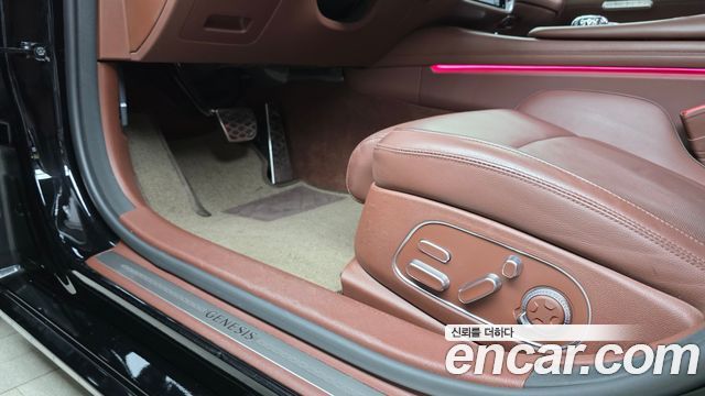 Genesis G90 2022 — photo 28