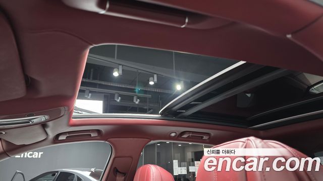 Bentley Bentayga 2019 — photo 25