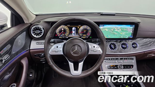 Mercedes-Benz CLS-Class 2019 — photo 15
