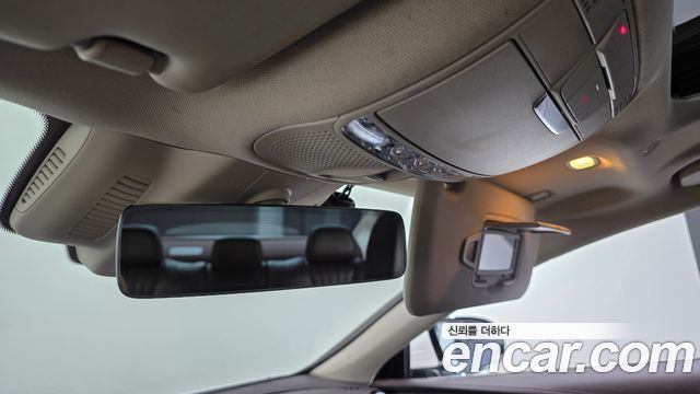Mercedes-Benz CLS-Class 2019 — photo 16