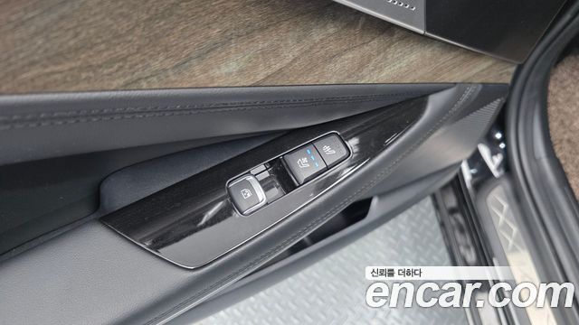 Kia K8 2023 — photo 18