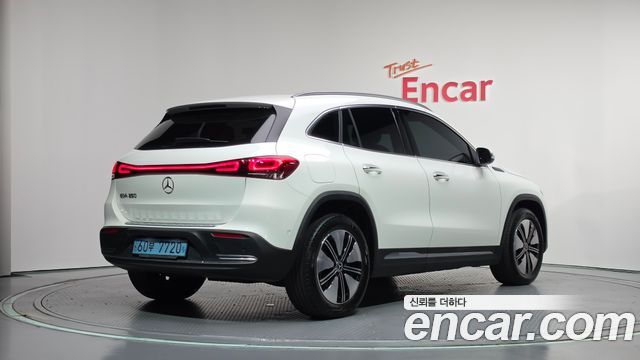 Mercedes-Benz EQA 2021 — photo 2