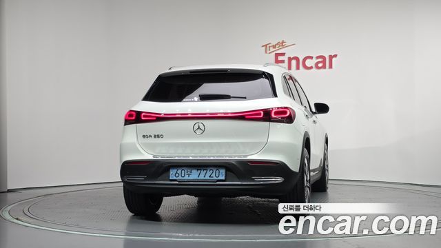 Mercedes-Benz EQA 2021 — photo 4