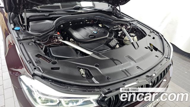 BMW Gran Turismo 2020 — photo 6