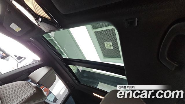 BMW Gran Turismo 2020 — photo 24