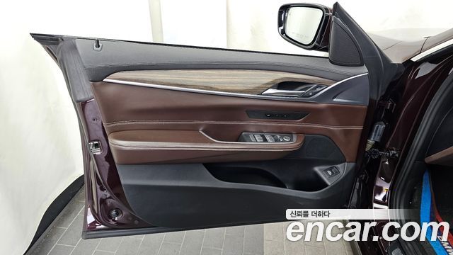 BMW Gran Turismo 2020 — photo 14