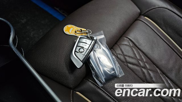 BMW Gran Turismo 2020 — photo 16