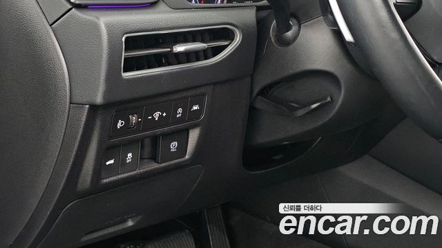 Hyundai Sonata 2022 — photo 18
