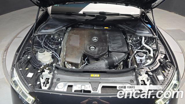 Mercedes-Benz E-Class 2024 — photo 6