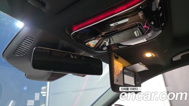 Mercedes-Benz E-Class 2024 — photo 29