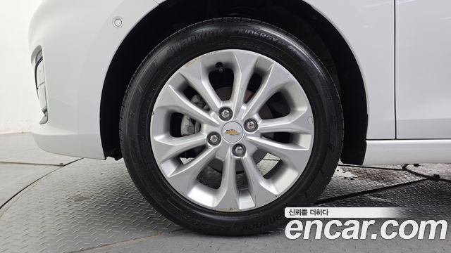 Chevrolet Korea Spark 2022 — photo 5