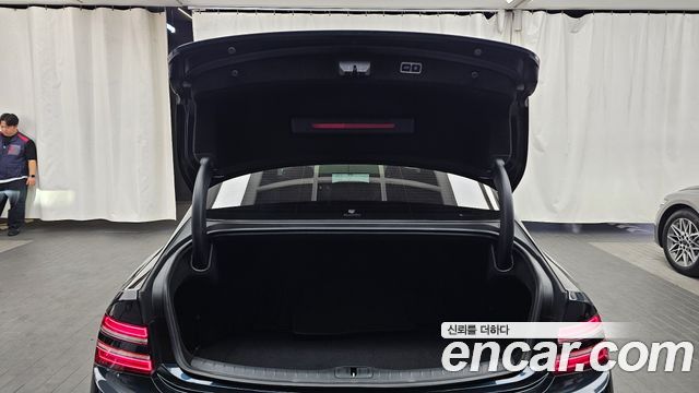Genesis G80 2021 — photo 22