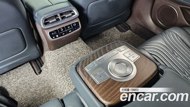 Genesis G80 2021 — photo 23