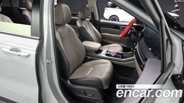 Kia Canival 2025 — photo 17