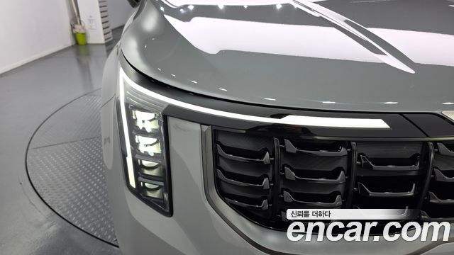 Kia Canival 2025 — photo 8