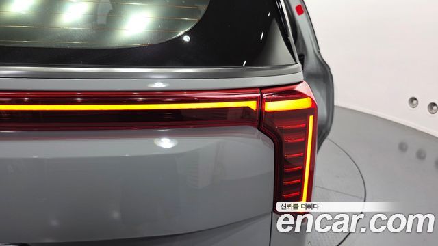Kia Canival 2025 — photo 9