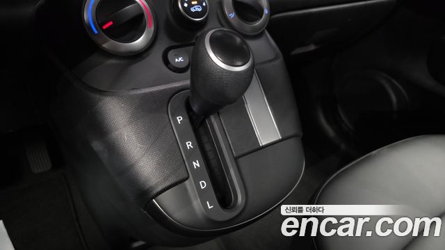 Hyundai Casper 2023 — photo 12
