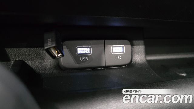 Hyundai Casper 2023 — photo 27
