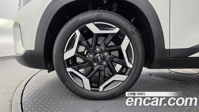 Kia Seltos 2023 — photo 5