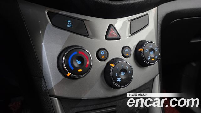 Chevrolet Korea Trax 2015 — photo 16