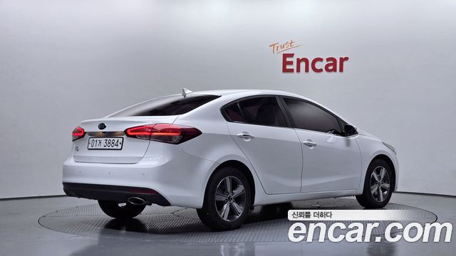 Kia K3 2018 — photo 2