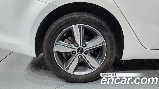 Kia K3 2018 — photo 5