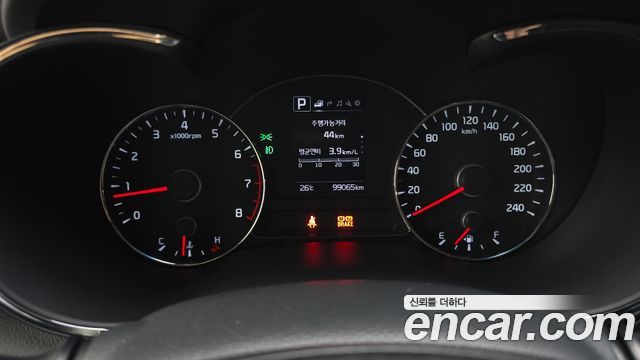 Kia K3 2018 — photo 11