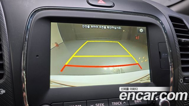 Kia K3 2018 — photo 21