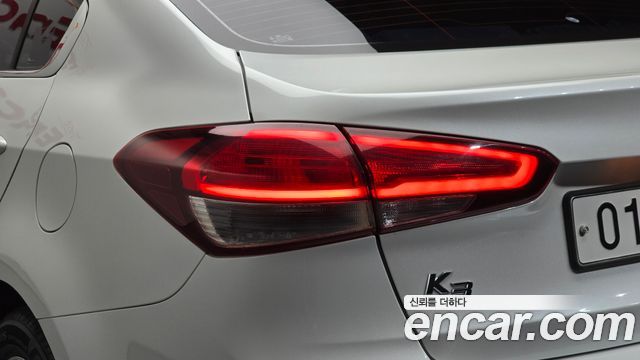Kia K3 2018 — photo 9