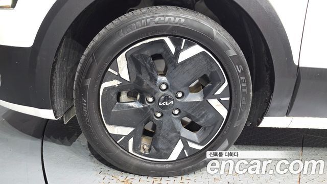 Kia Niro 2023 — photo 5