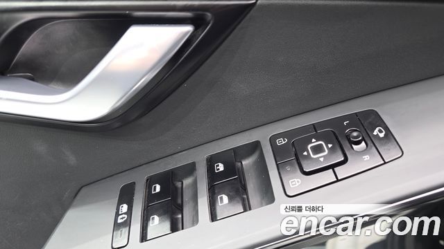 Kia Niro 2023 — photo 26