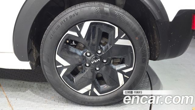Kia Niro 2023 — photo 7