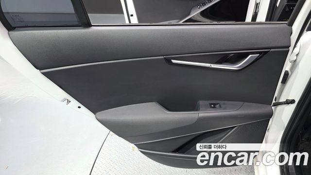 Kia Niro 2023 — photo 15