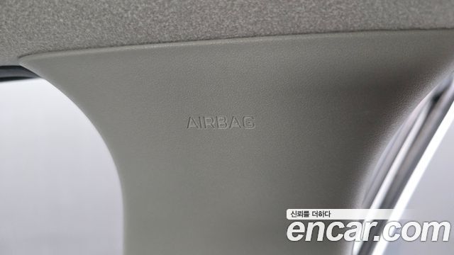 Kia Niro 2023 — photo 28