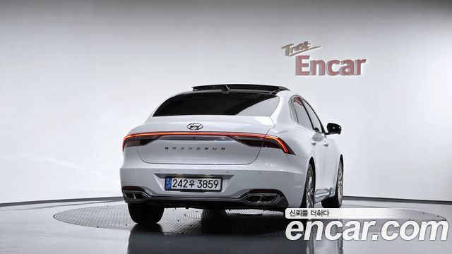 Hyundai Grandeur 2022 — photo 4