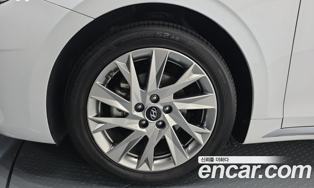 Hyundai Grandeur 2022 — photo 5