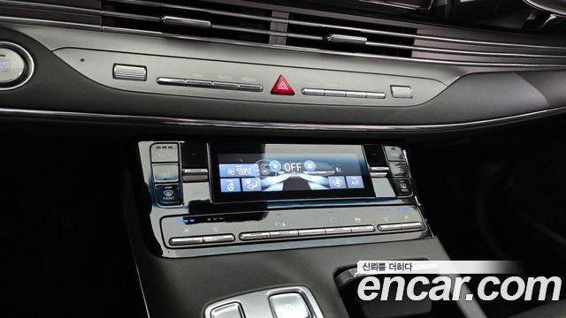 Hyundai Grandeur 2022 — photo 24
