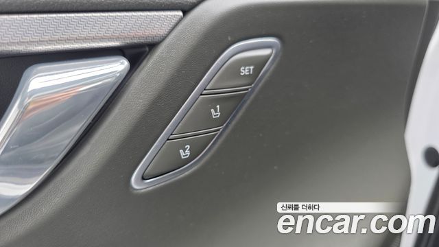 Hyundai Grandeur 2022 — photo 25